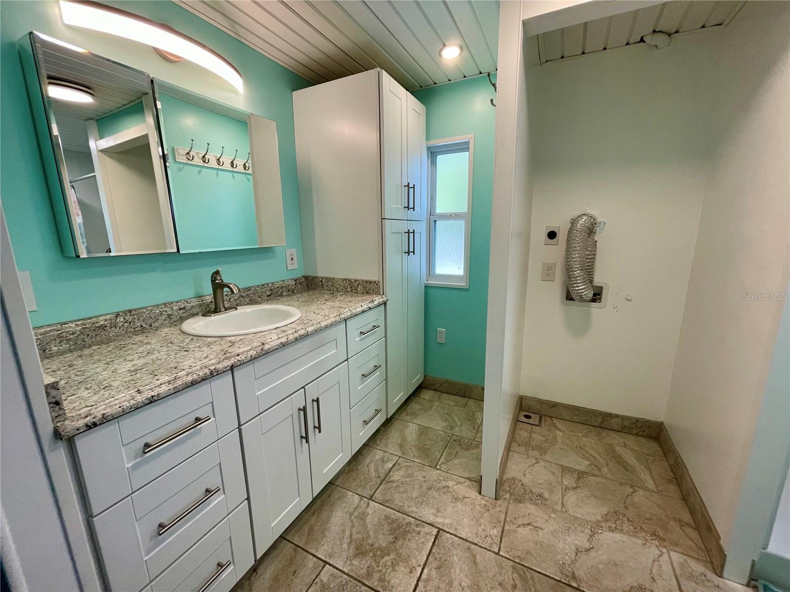 34212 CANAL DR N #B, PINELLAS PARK, FL, 33781