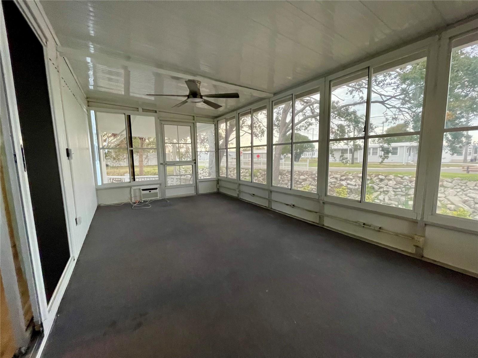 34212 CANAL DR N #B, PINELLAS PARK, FL, 33781