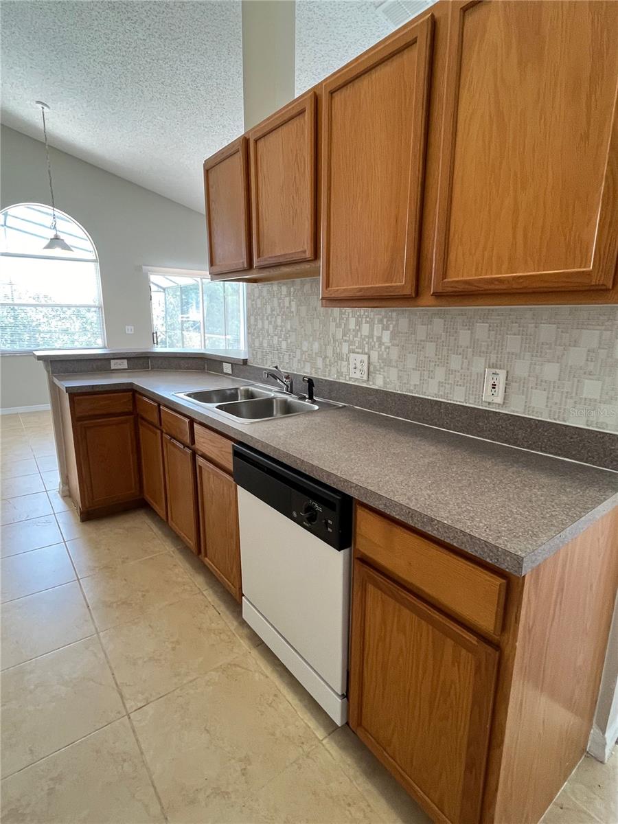 615 MAJESTY DR, DAVENPORT, FL, 33837