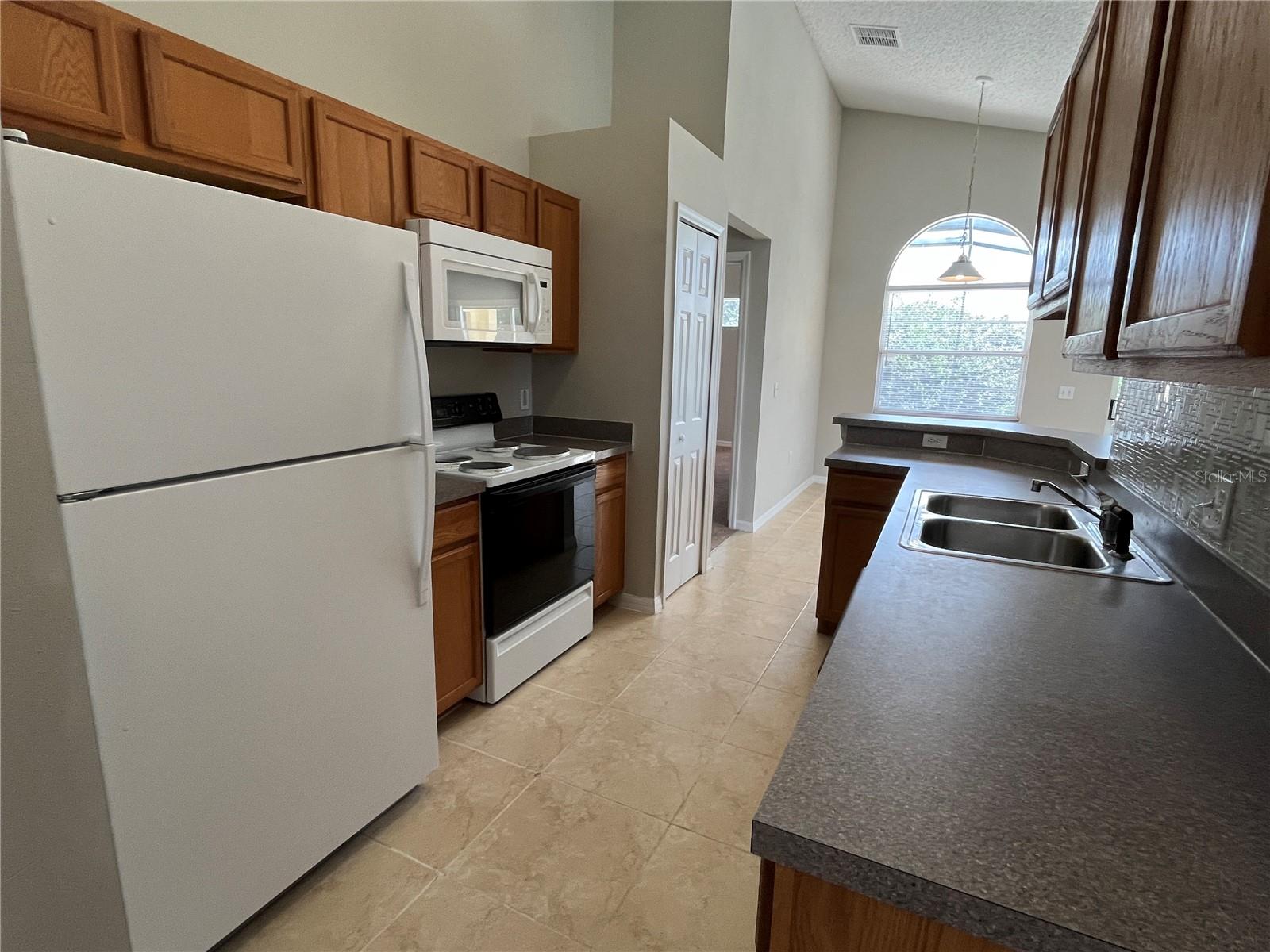 615 MAJESTY DR, DAVENPORT, FL, 33837