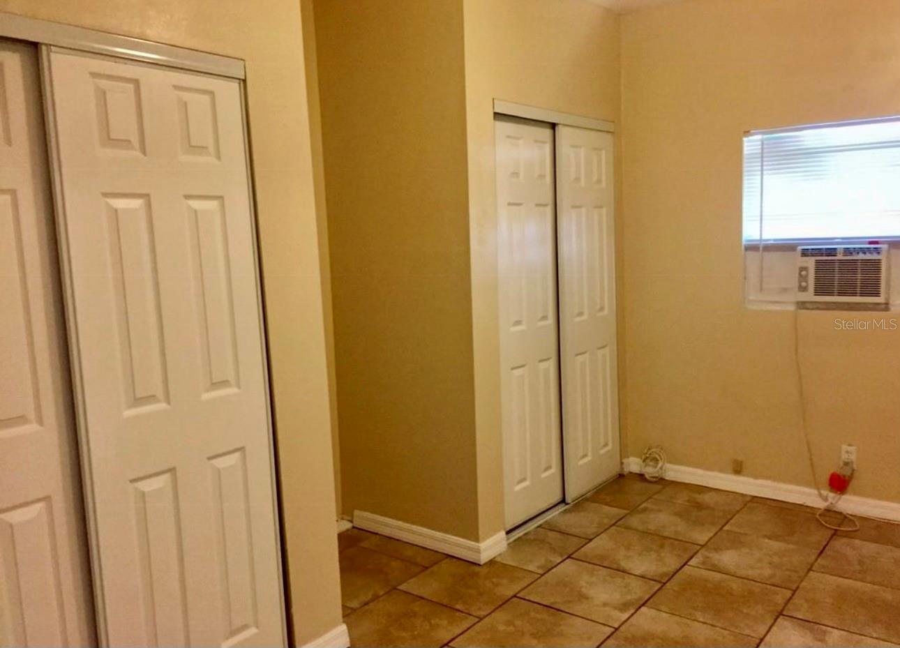 8514 N BRANCH AVE, TAMPA, FL, 33604