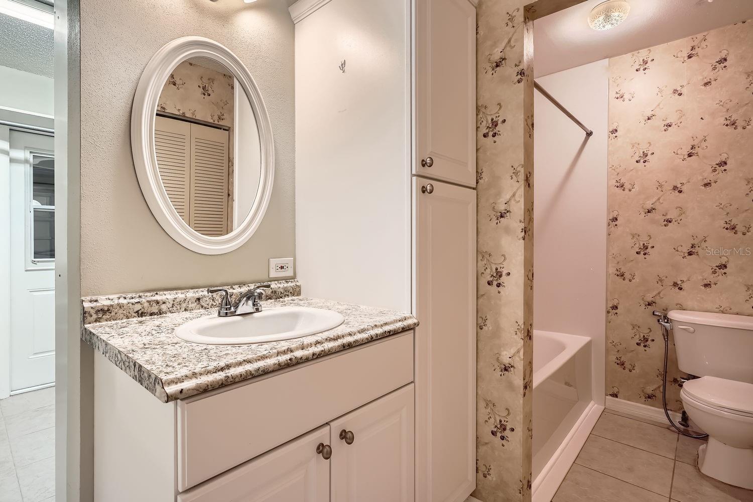 1207 EASTLOCH CT, SUN CITY CENTER, FL, 33573