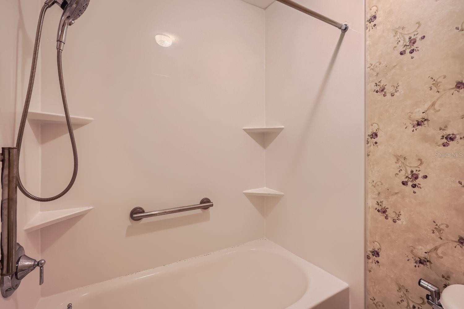 1207 EASTLOCH CT, SUN CITY CENTER, FL, 33573