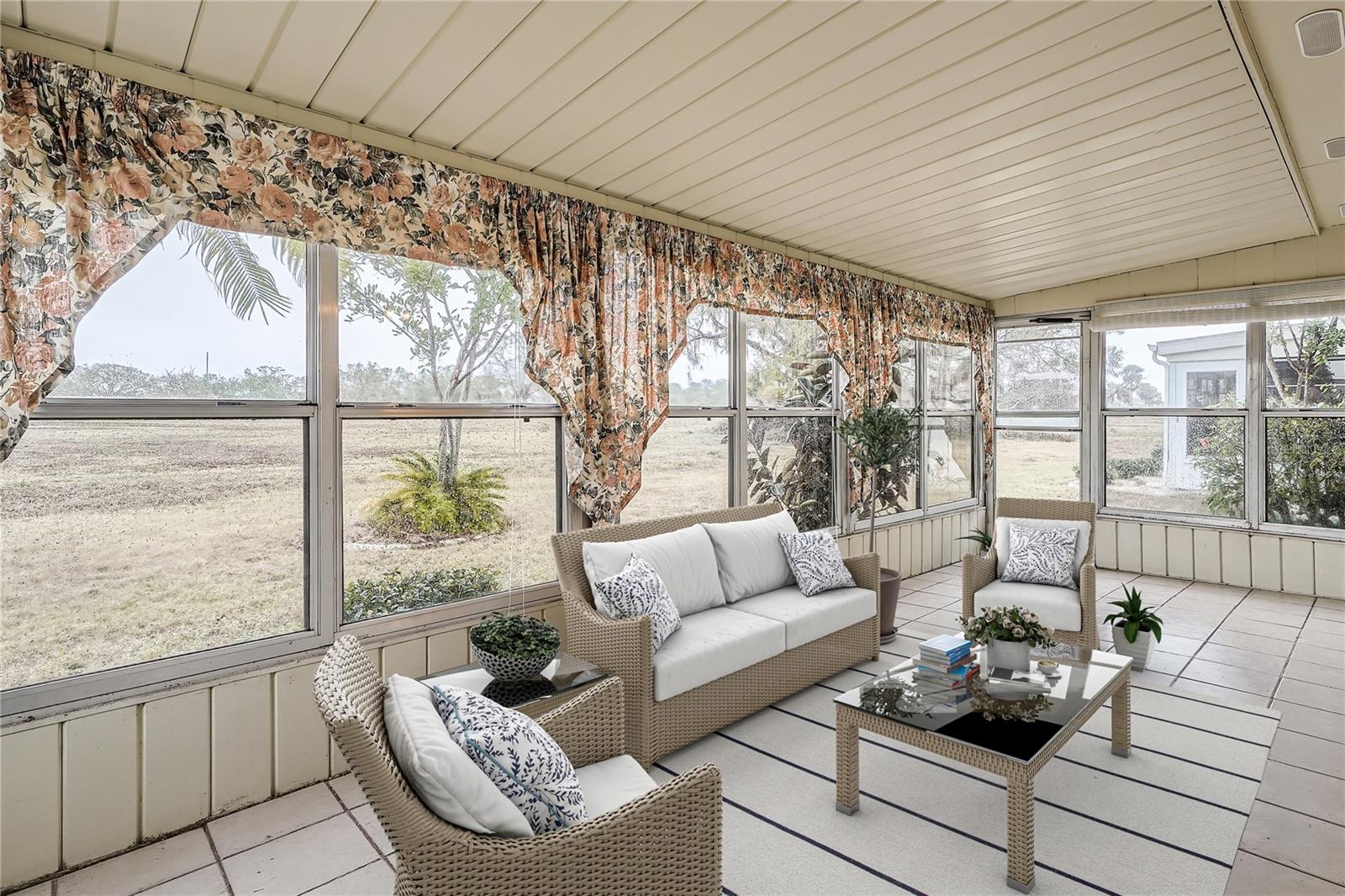 1207 EASTLOCH CT, SUN CITY CENTER, FL, 33573