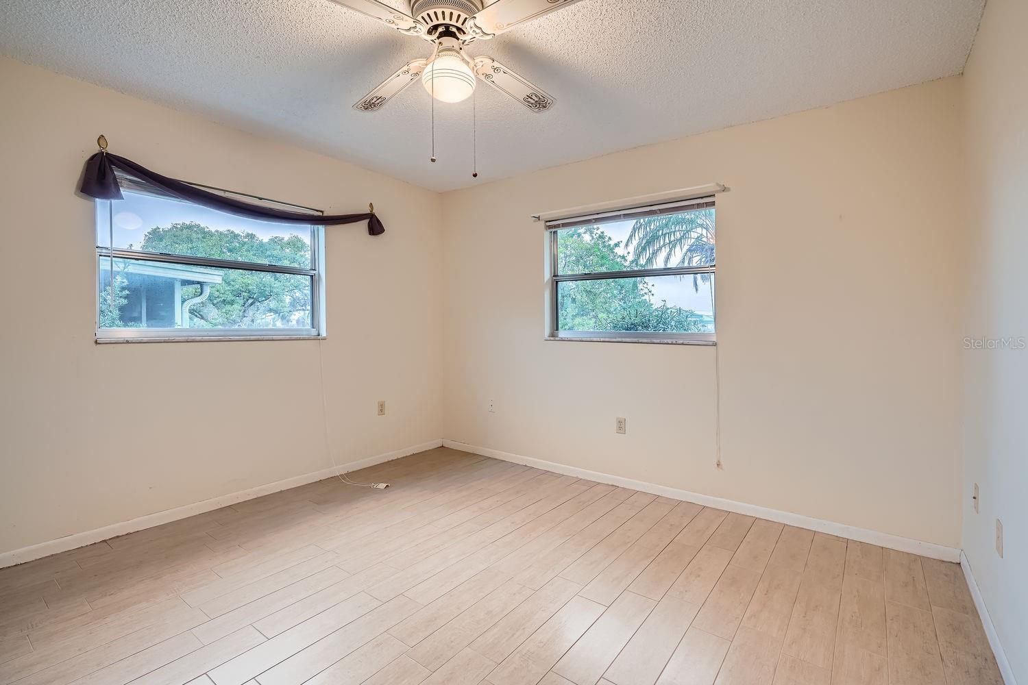 1207 EASTLOCH CT, SUN CITY CENTER, FL, 33573