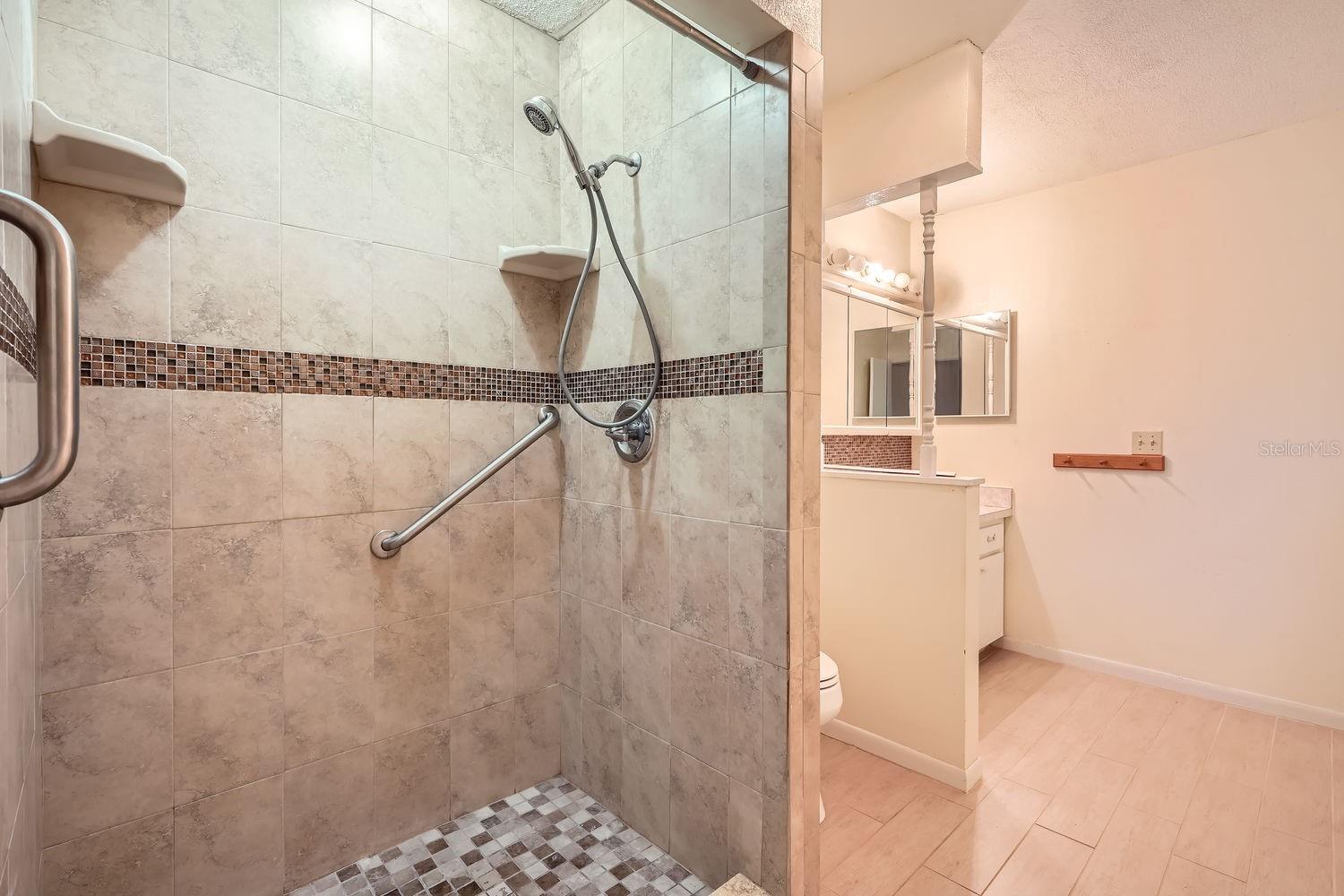 1207 EASTLOCH CT, SUN CITY CENTER, FL, 33573