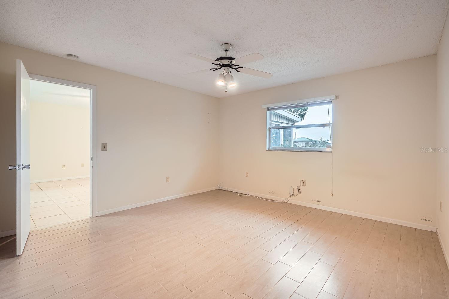 1207 EASTLOCH CT, SUN CITY CENTER, FL, 33573