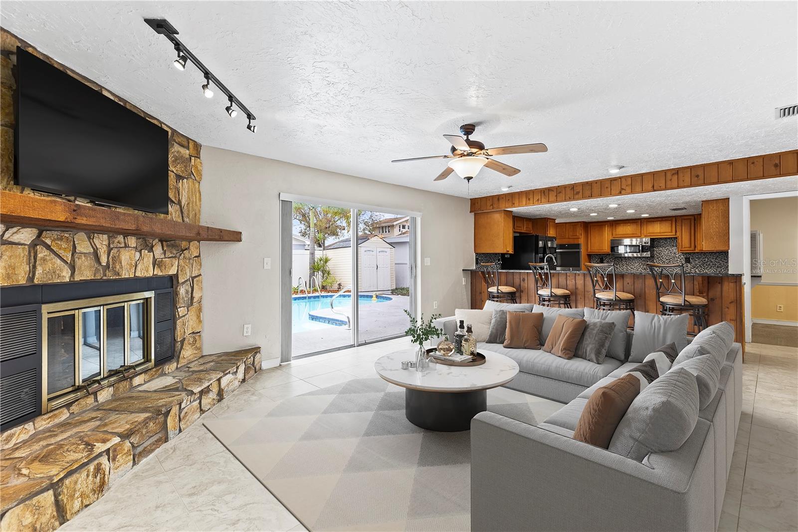 2166 TEMPLE TER, CLEARWATER, FL, 33764