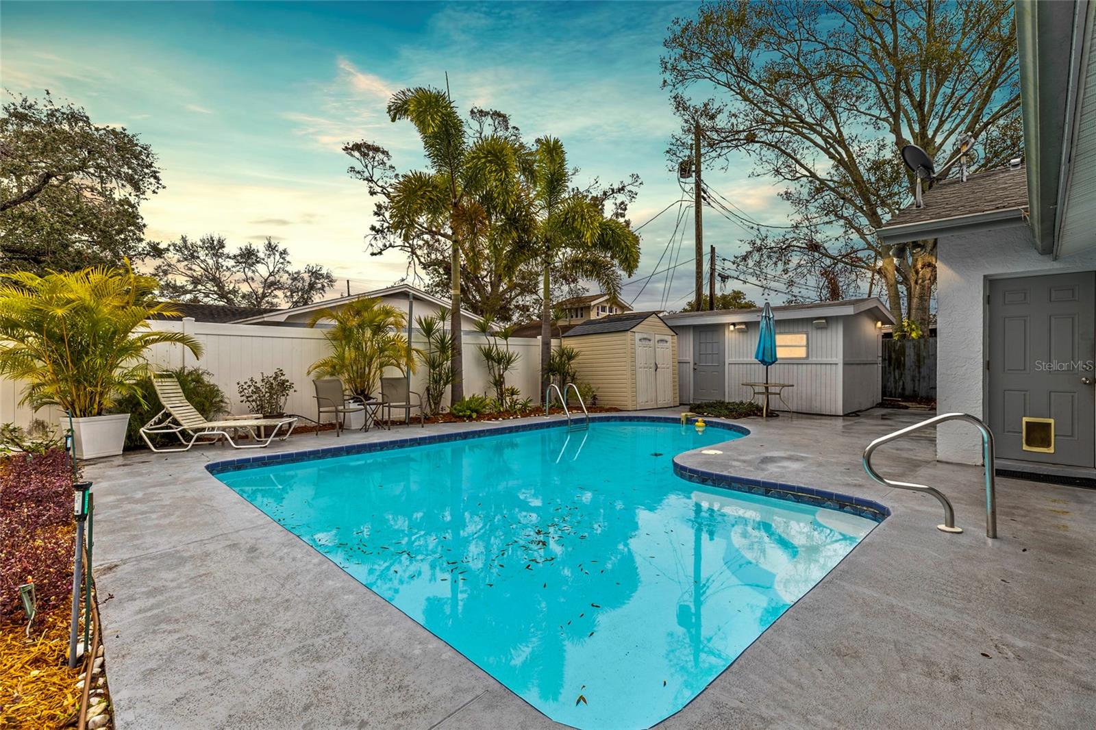 2166 TEMPLE TER, CLEARWATER, FL, 33764