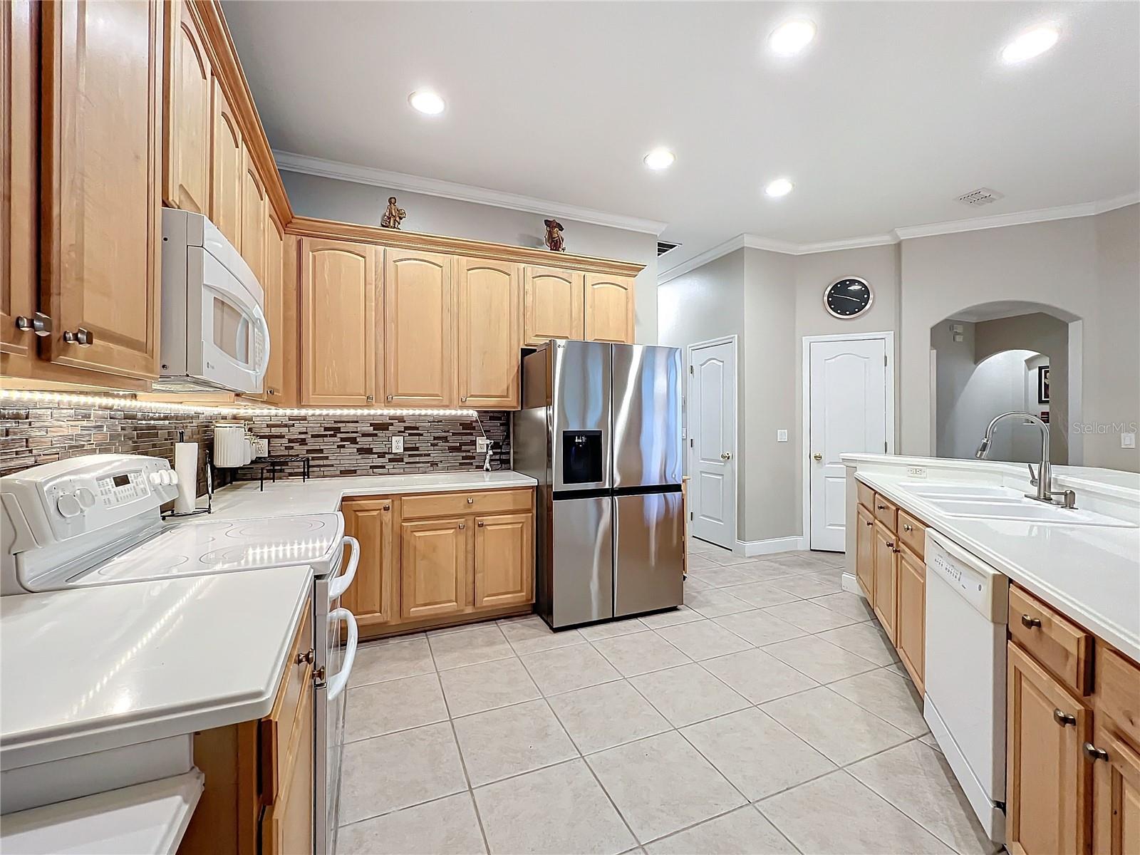 9007 EAGLE COVE CT, ORLANDO, FL, 32825