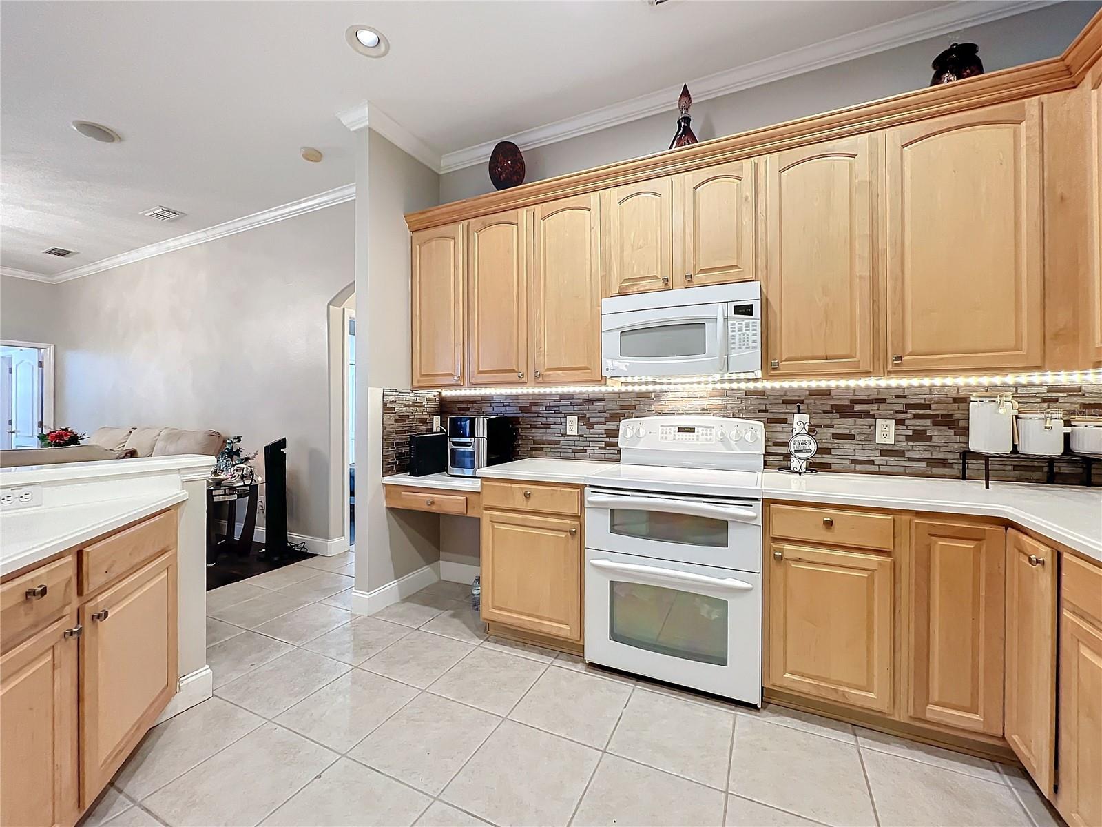 9007 EAGLE COVE CT, ORLANDO, FL, 32825