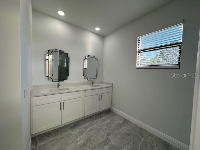 1011 DARLINGTON ST, LEHIGH ACRES, FL, 33974