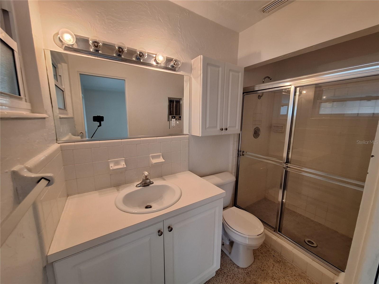 2701 DAVIS BLVD, SARASOTA, FL, 34237