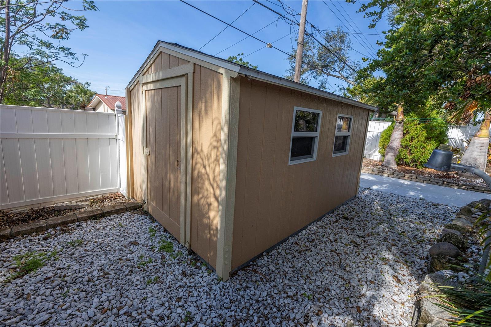 6390 115TH LN, SEMINOLE, FL, 33772