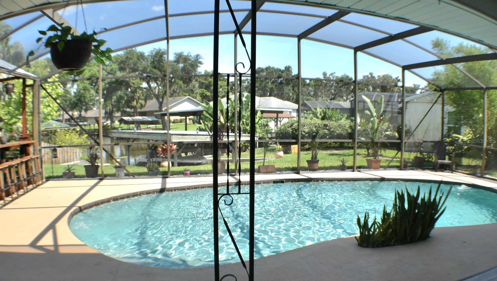 225 TEMPLE CIR, EUSTIS, FL, 32726