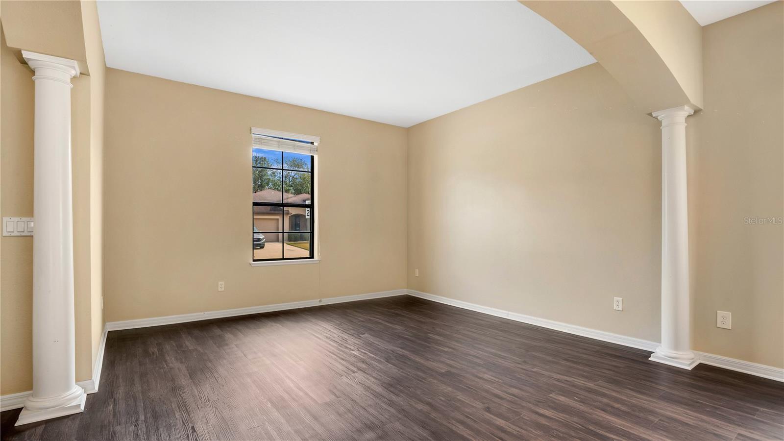 533 WOODS LANDING DR, MINNEOLA, FL, 34715