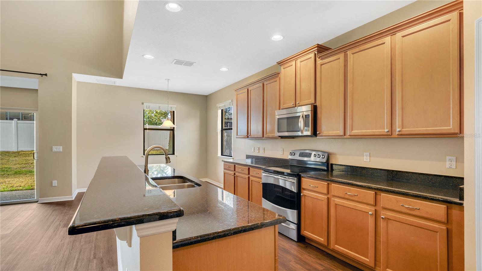 533 WOODS LANDING DR, MINNEOLA, FL, 34715