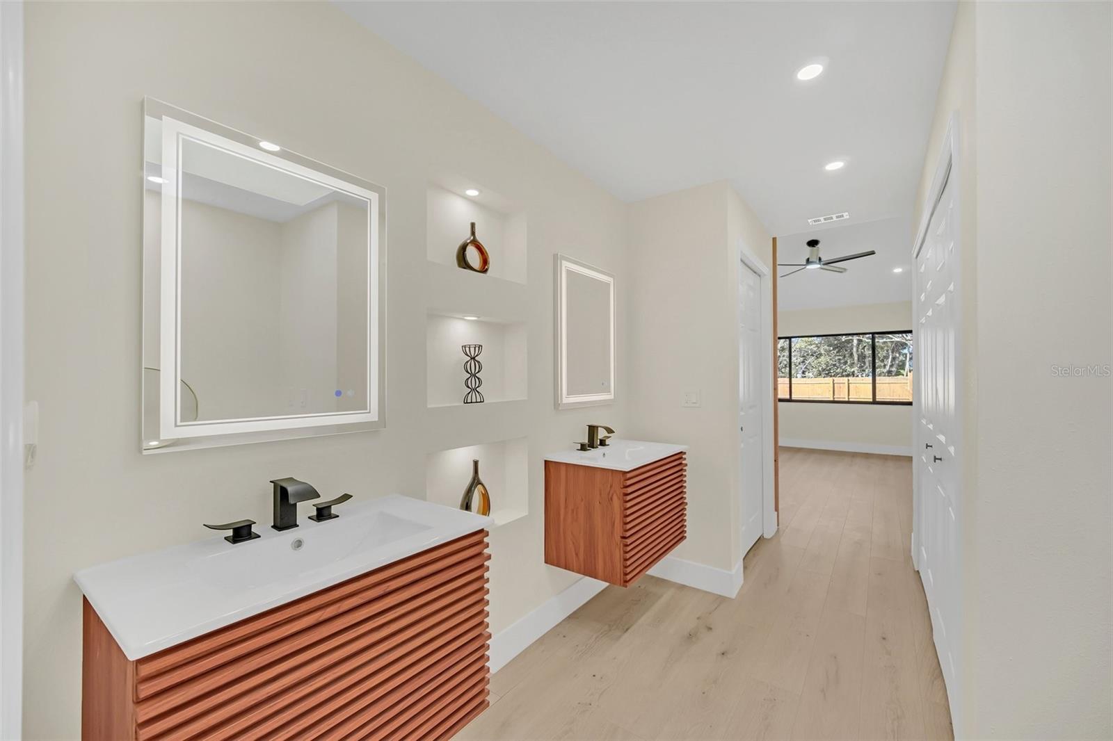 8244 LIMETREE CT, ORLANDO, FL, 32836