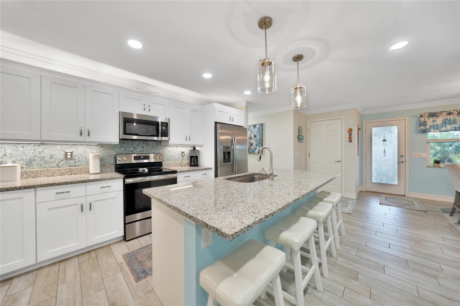 526 ALLEN ST, PUNTA GORDA, FL, 33950