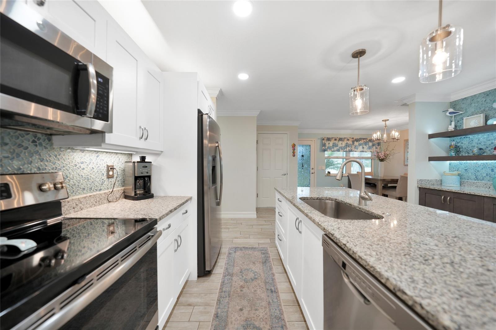 526 ALLEN ST, PUNTA GORDA, FL, 33950