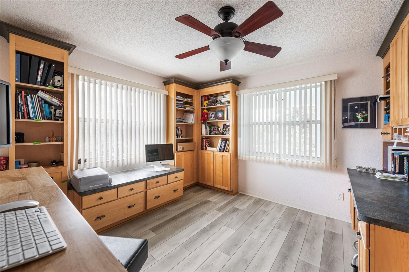 8245 MANASOTA KEY RD, ENGLEWOOD, FL, 34223