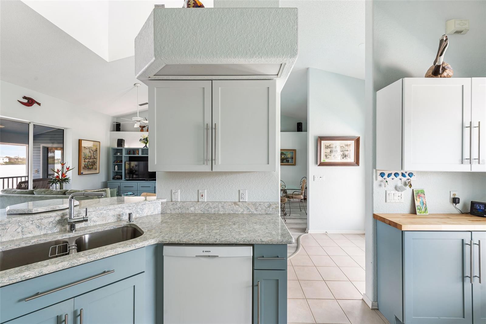 8245 MANASOTA KEY RD, ENGLEWOOD, FL, 34223