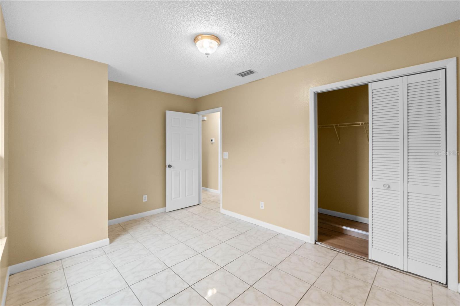 2429 CENTENNIAL BLVD, LEESBURG, FL, 34748