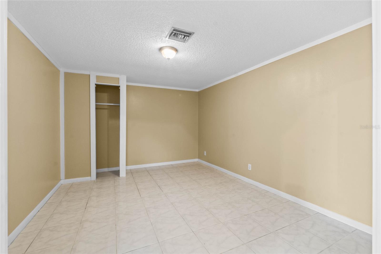 2429 CENTENNIAL BLVD, LEESBURG, FL, 34748