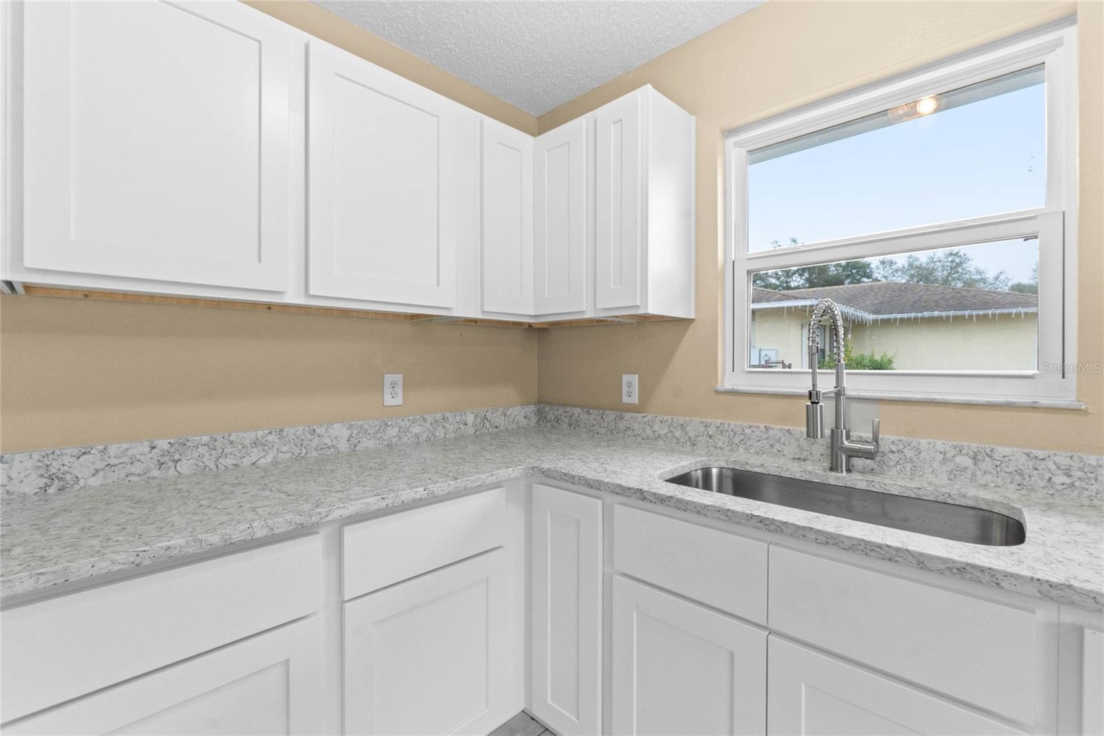 2429 CENTENNIAL BLVD, LEESBURG, FL, 34748