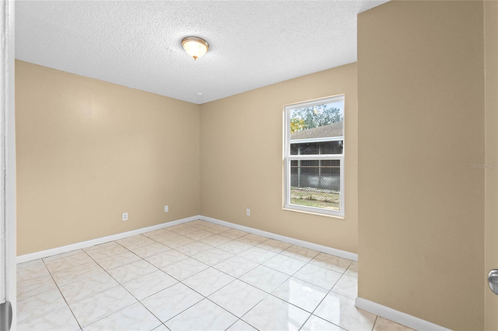 2429 CENTENNIAL BLVD, LEESBURG, FL, 34748