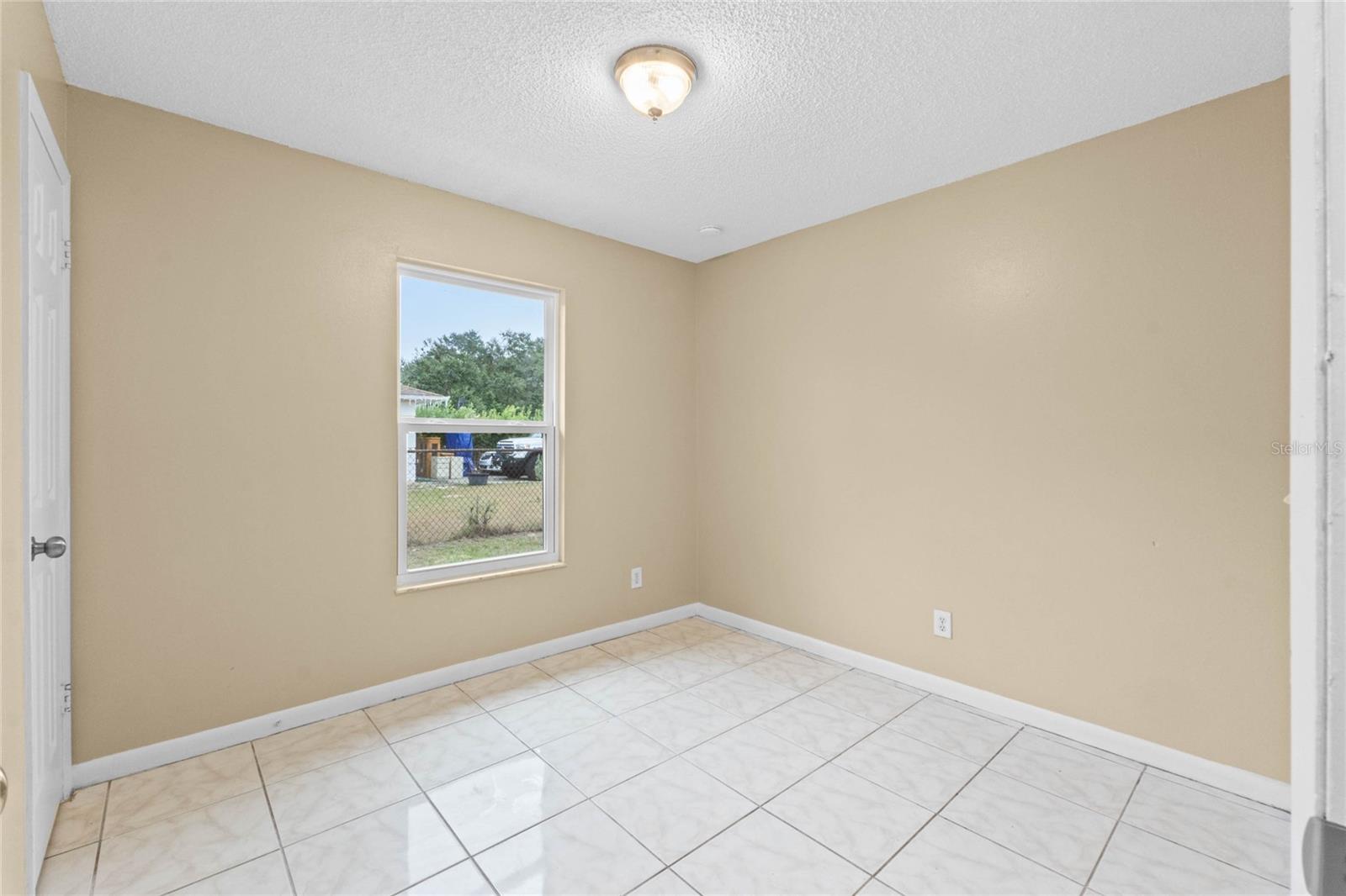 2429 CENTENNIAL BLVD, LEESBURG, FL, 34748