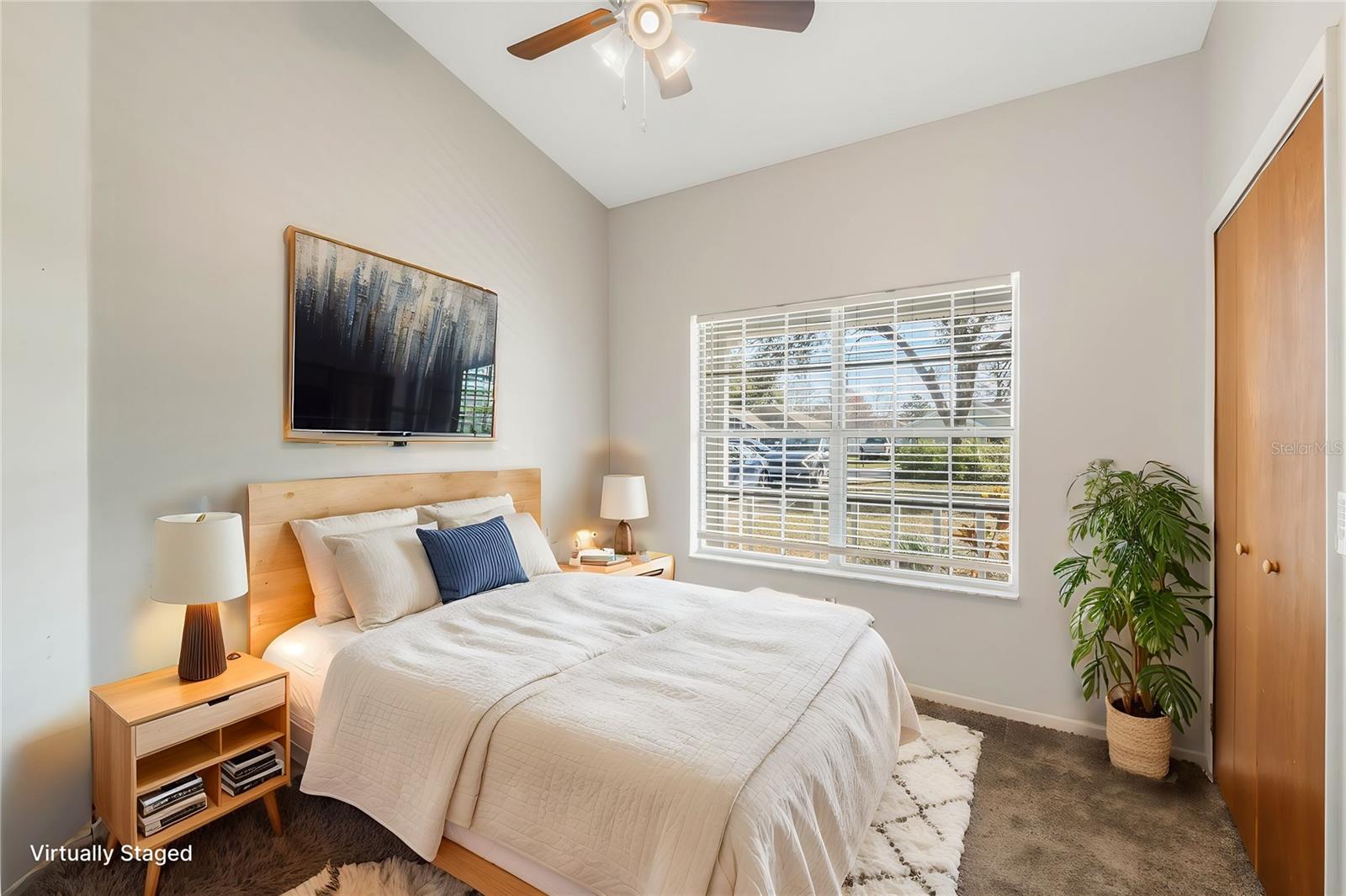 2121 CROAT ST, MOUNT DORA, FL, 32757