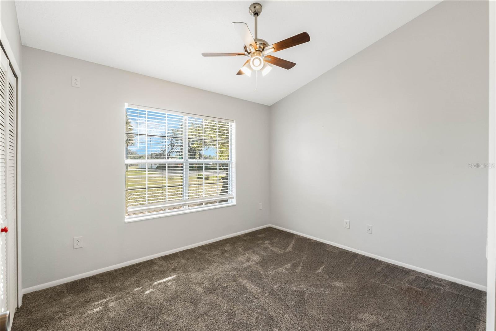 2121 CROAT ST, MOUNT DORA, FL, 32757