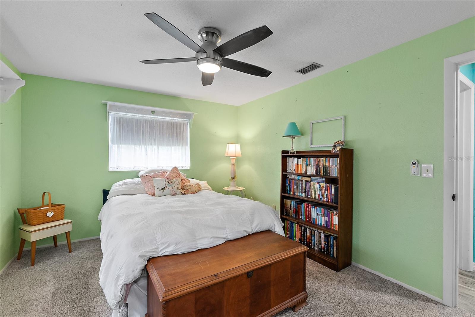 705 WAYNE AVE, NEW SMYRNA BEACH, FL, 32168