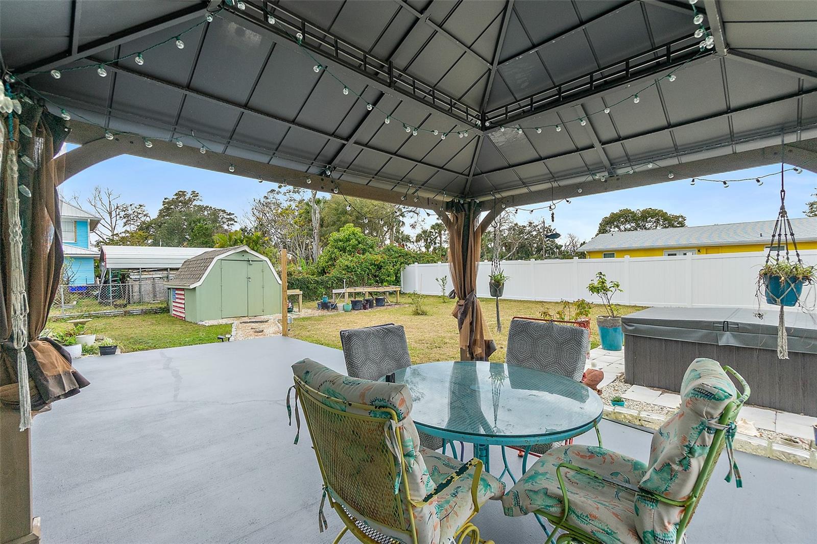 705 WAYNE AVE, NEW SMYRNA BEACH, FL, 32168