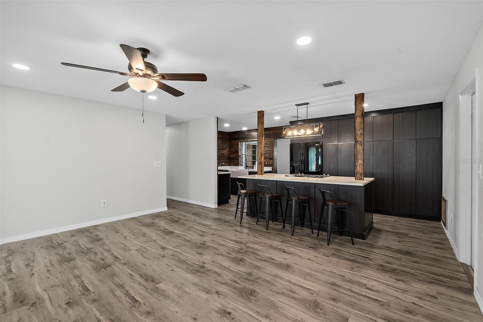 705 WAYNE AVE, NEW SMYRNA BEACH, FL, 32168