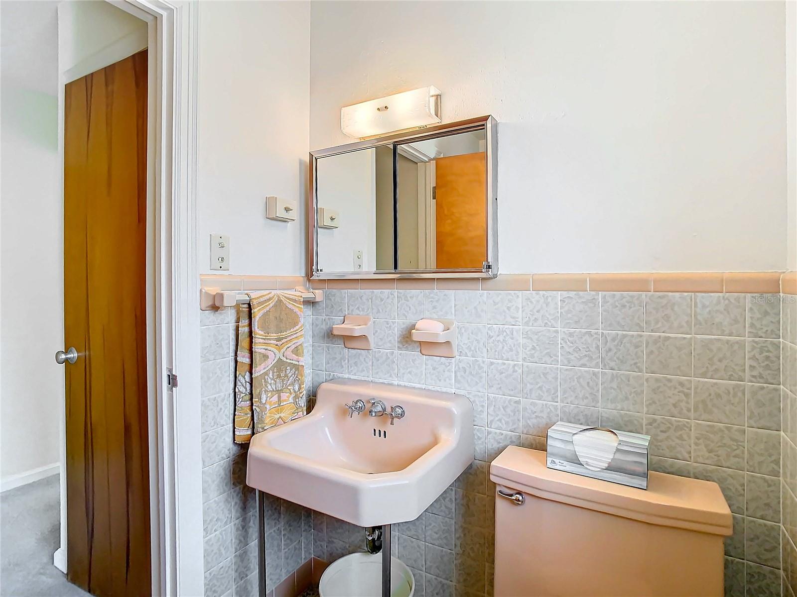 8701 GULF BLVD, ST PETE BEACH, FL, 33706