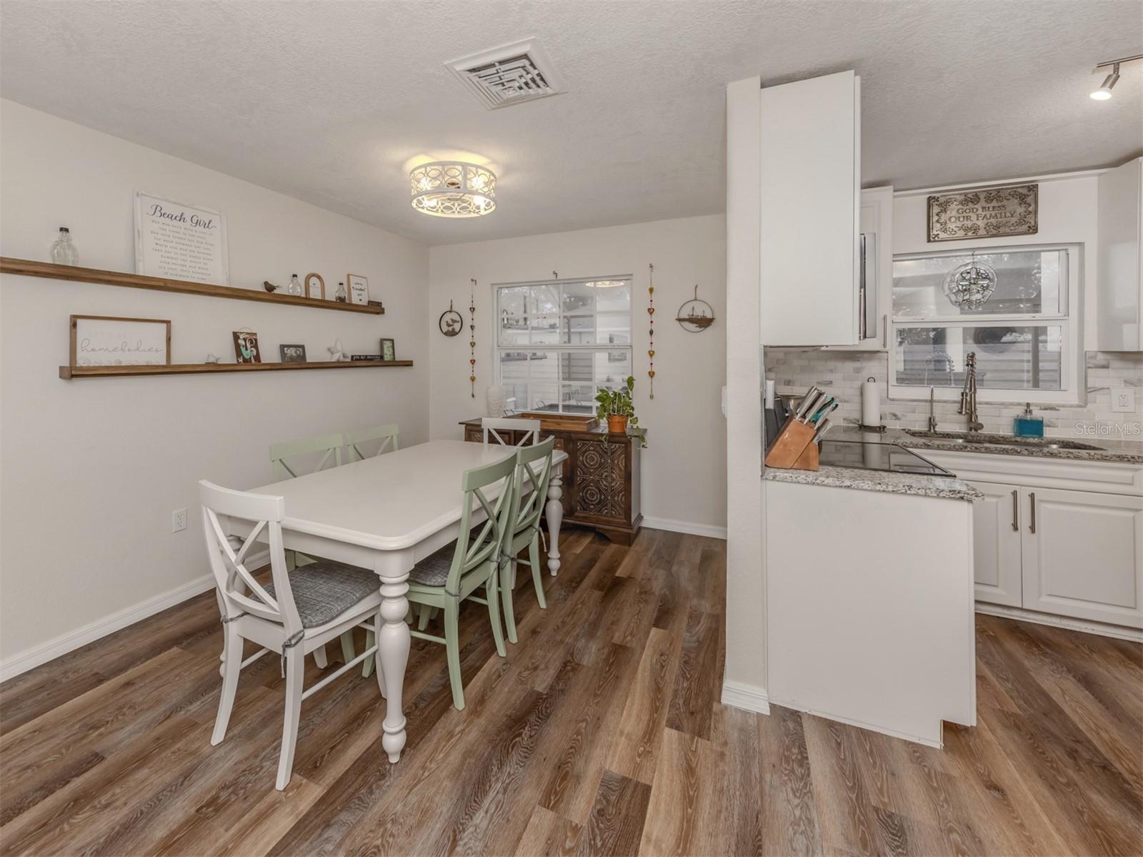 4911 POMPANO RD, VENICE, FL, 34293