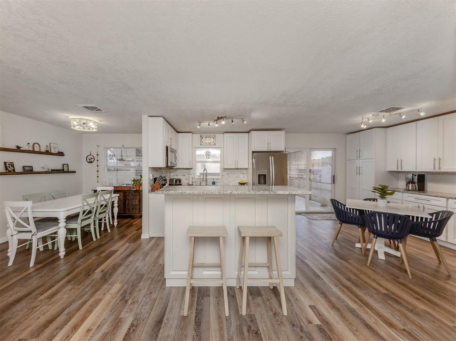 4911 POMPANO RD, VENICE, FL, 34293