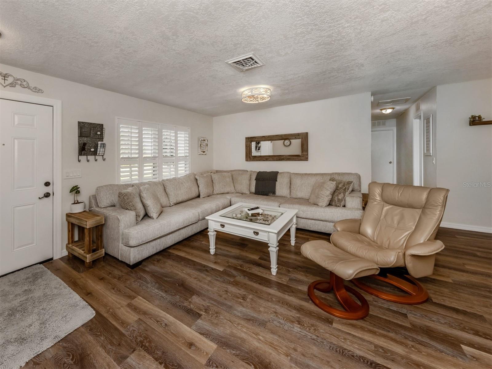 4911 POMPANO RD, VENICE, FL, 34293