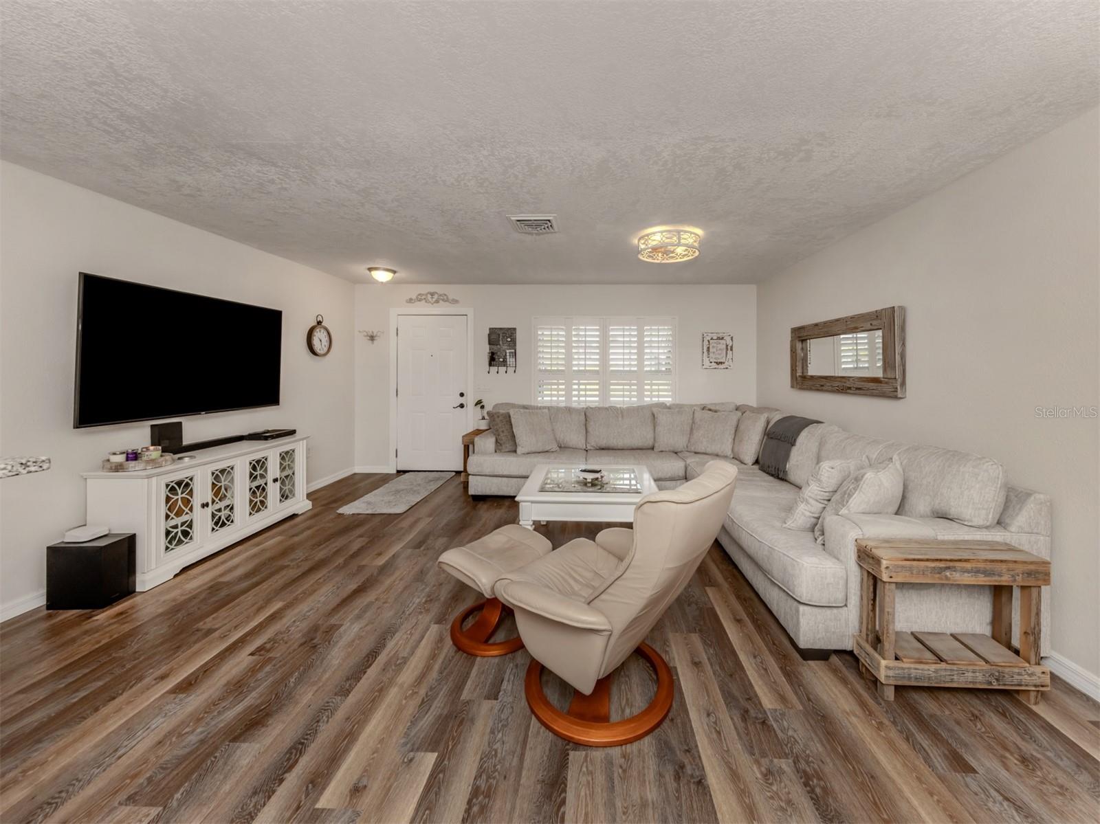 4911 POMPANO RD, VENICE, FL, 34293