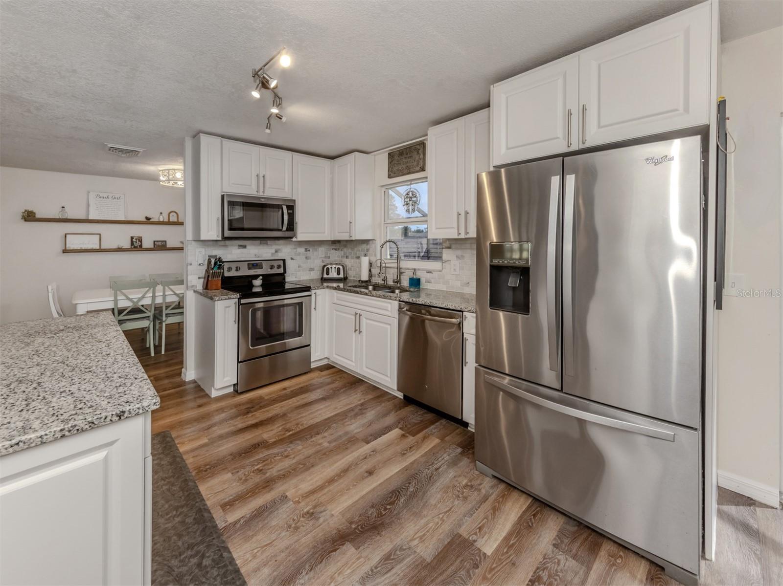 4911 POMPANO RD, VENICE, FL, 34293