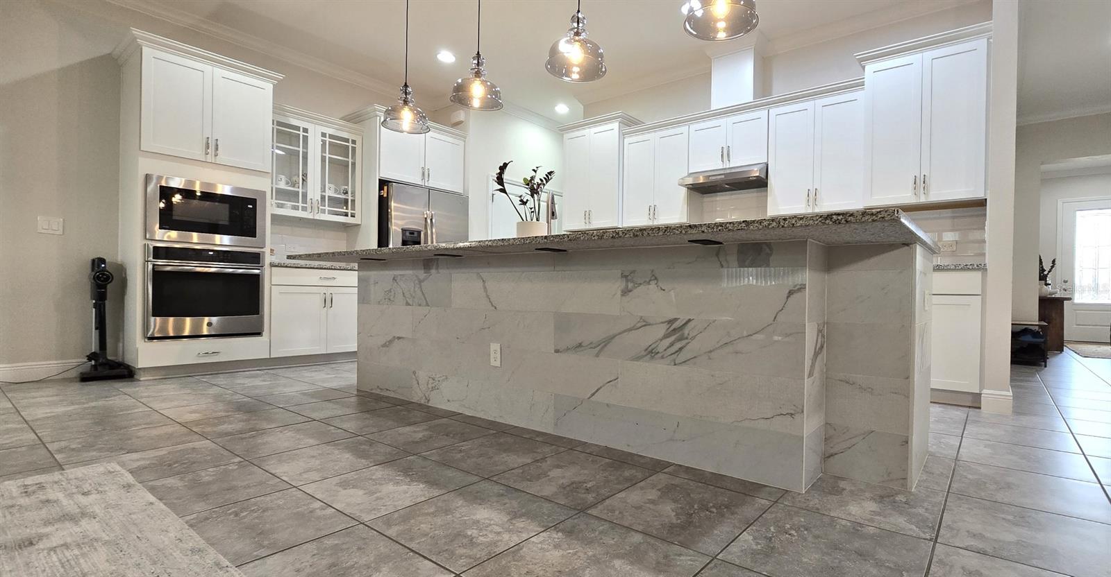 9136 CARMELA AVE, DAVENPORT, FL, 33897