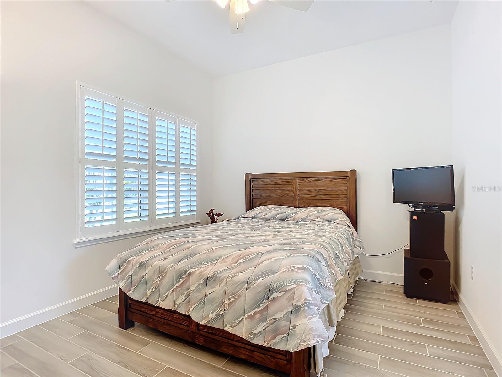 74 NEW LEATHERWOOD DR, PALM COAST, FL, 32137