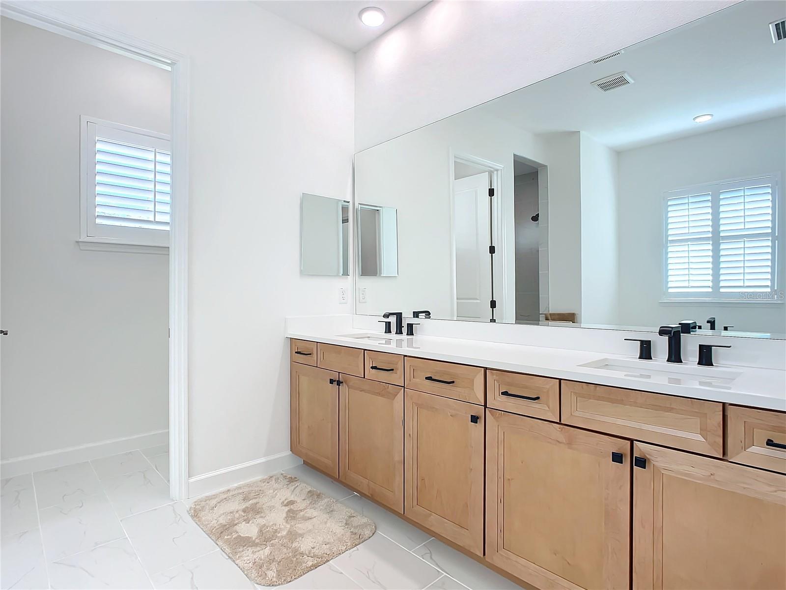 74 NEW LEATHERWOOD DR, PALM COAST, FL, 32137