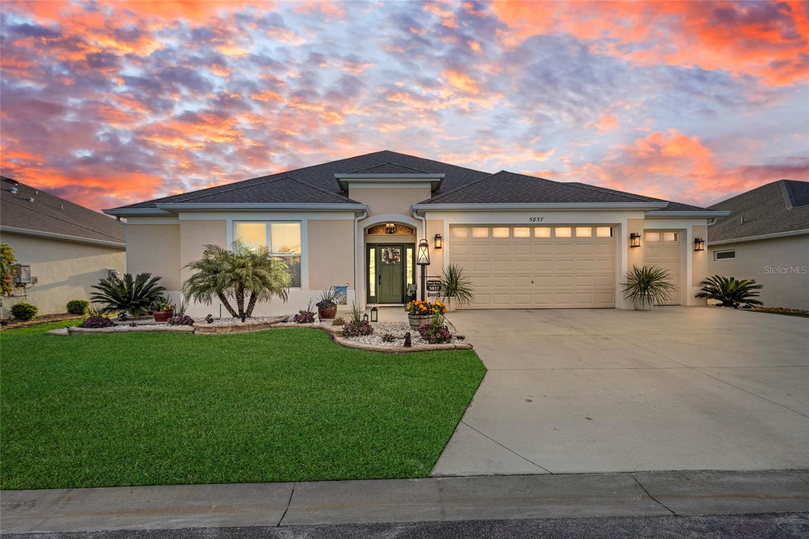 5857 MACKENZIE AVE, THE VILLAGES, FL, 32163