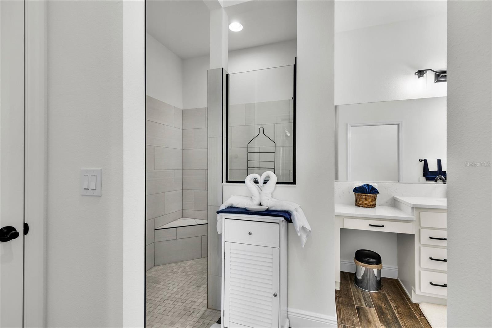 5857 MACKENZIE AVE, THE VILLAGES, FL, 32163