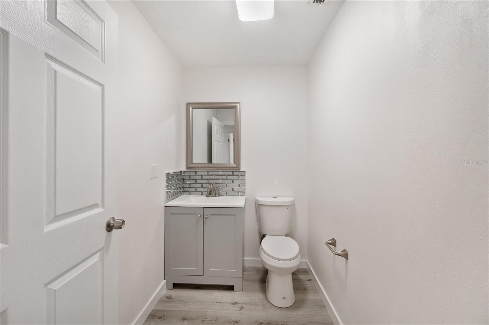 150 WHITAKER RD #A & B, LUTZ, FL, 33549