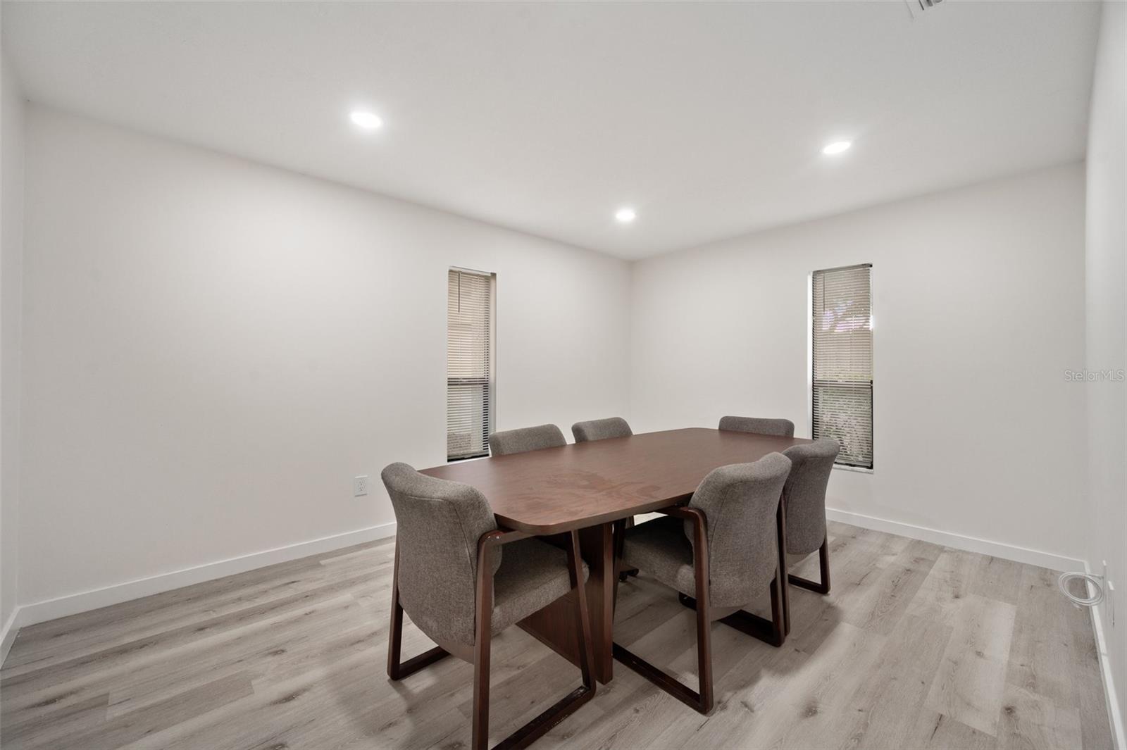 150 WHITAKER RD #A & B, LUTZ, FL, 33549