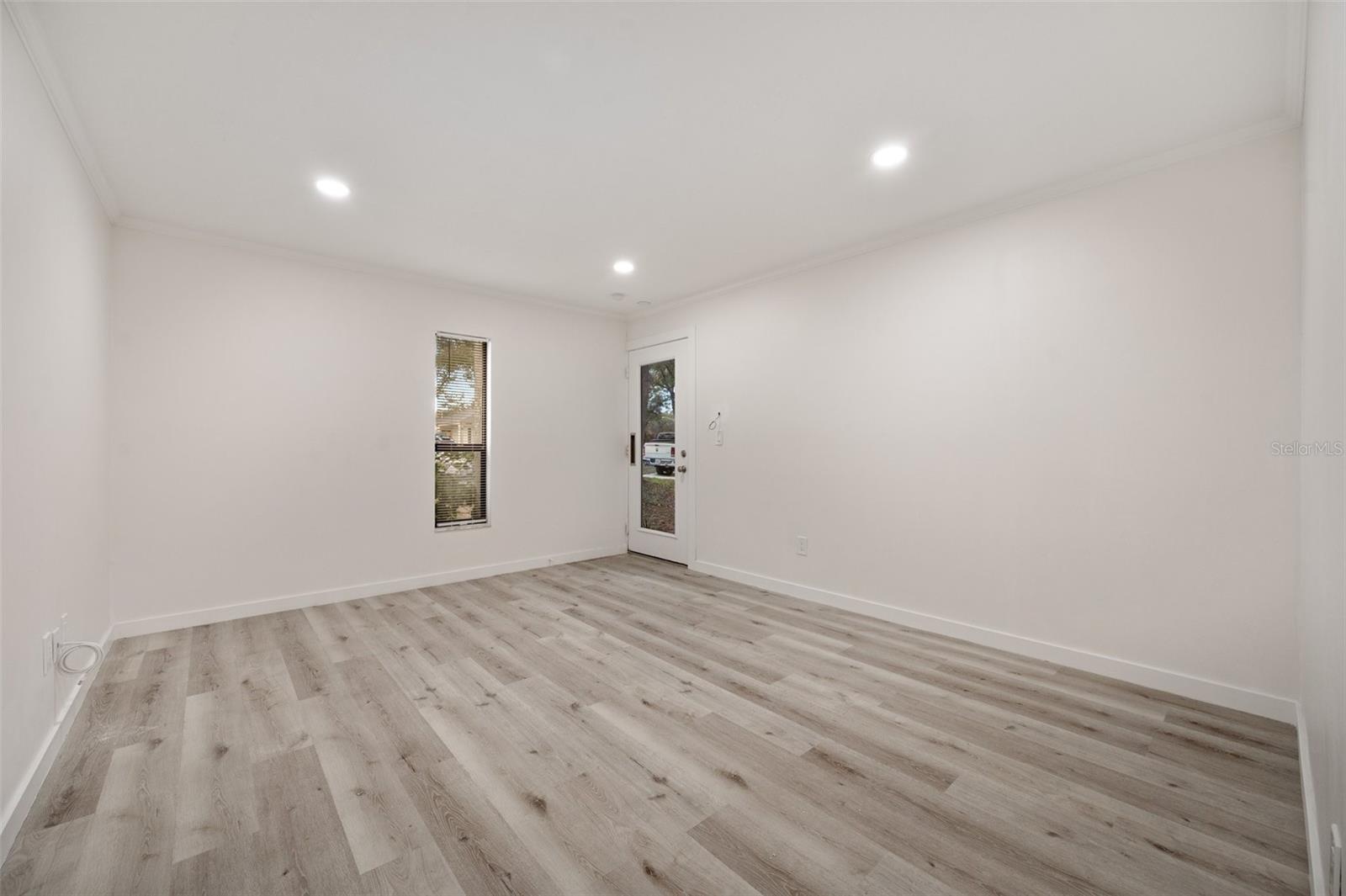 150 WHITAKER RD #A & B, LUTZ, FL, 33549